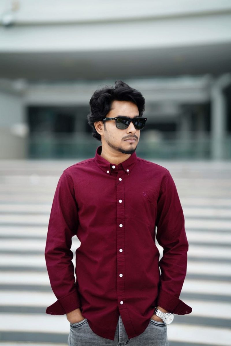 Meroon Colour solid shirt